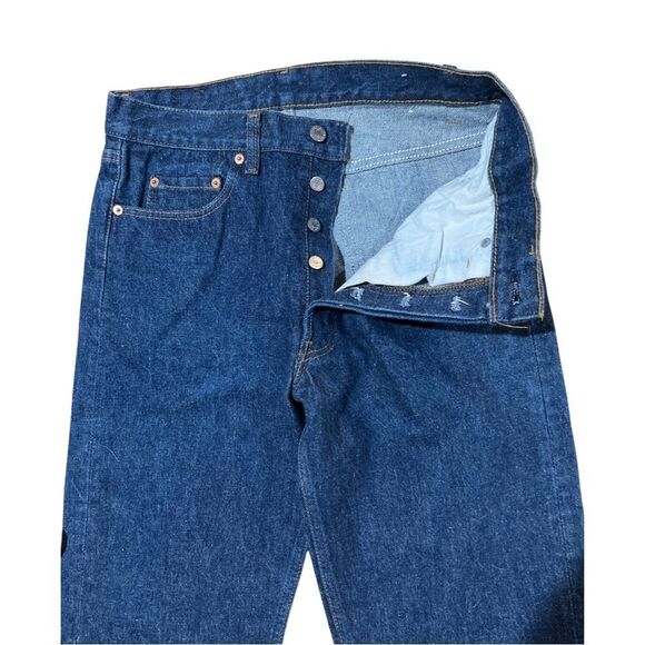 True Vintage 1980s Levi’s 501 Button Fly Dark Wash USA Blue Jeans size 33/36 - Picture 3 of 16